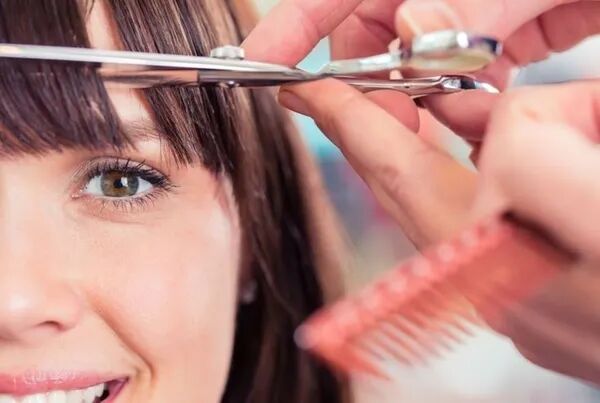 Une frange adaptée à chaque visage